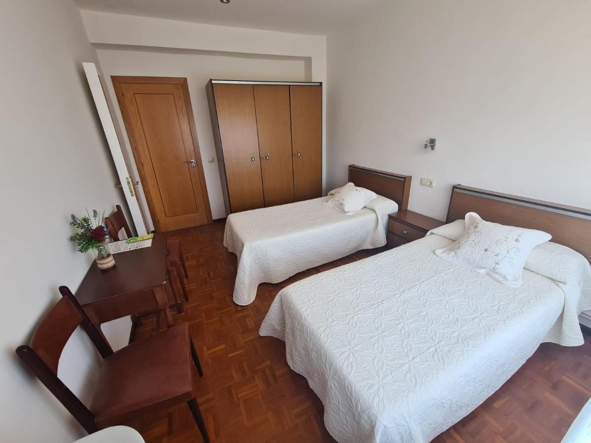 Hostal Playa Atlantica Hotel Louro Exterior photo